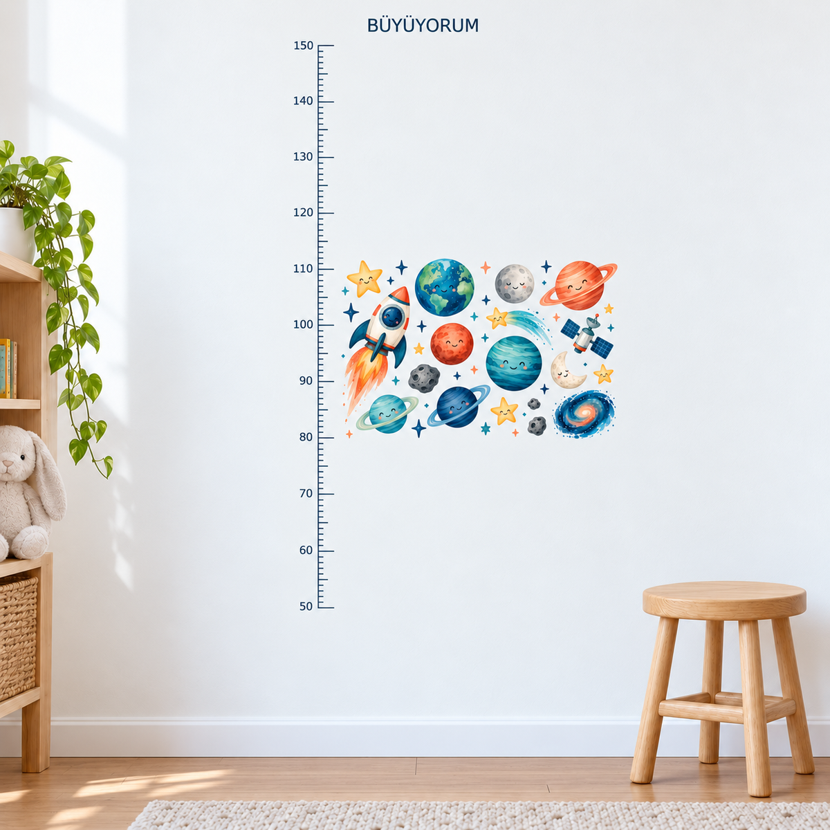 Uzay Roketi Anaokulu Boy Ölçer Sticker – ST-HC-1002 duvar üzerinde temsili uygulama mockup