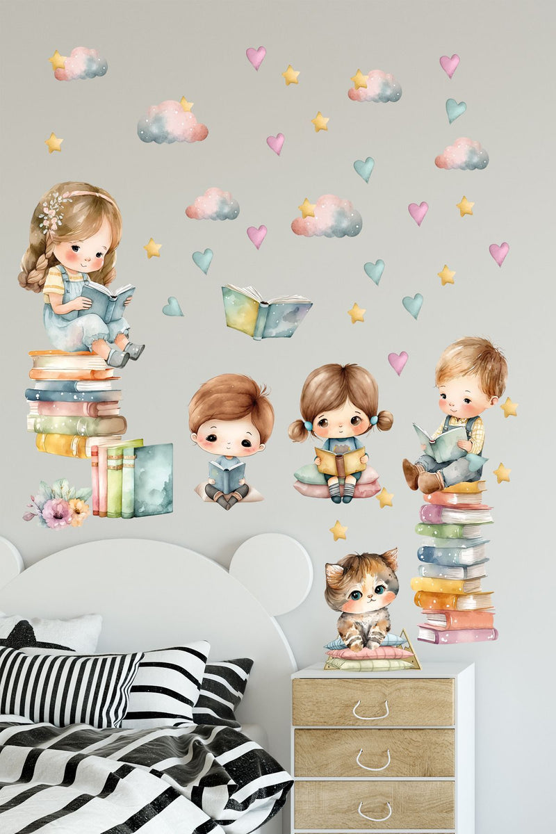 Kitap Okuyan Çocuklar Çocuk Odası Dekoratif Duvar Sticker Seti