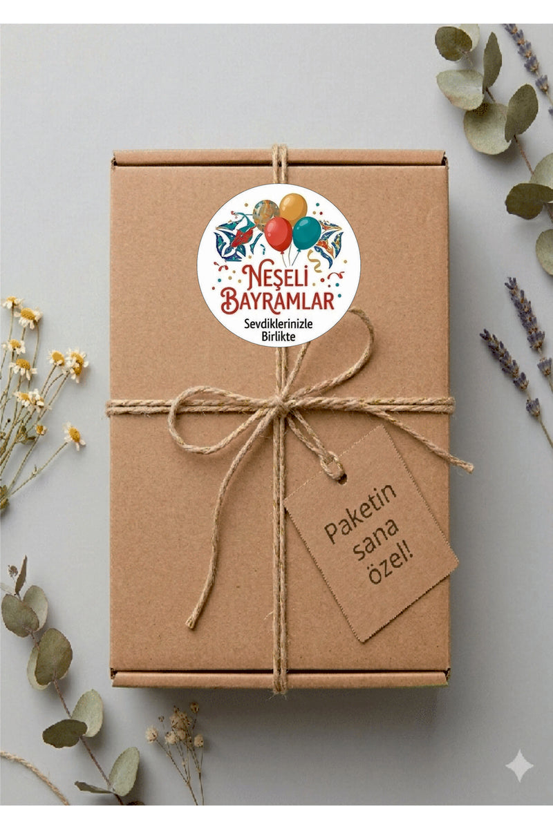 Neşeli Bayramlar yazılı, Paketleme Kutularına Özel Tasarım Etiketler 4 cm Çapında 15 Adet Etiket
