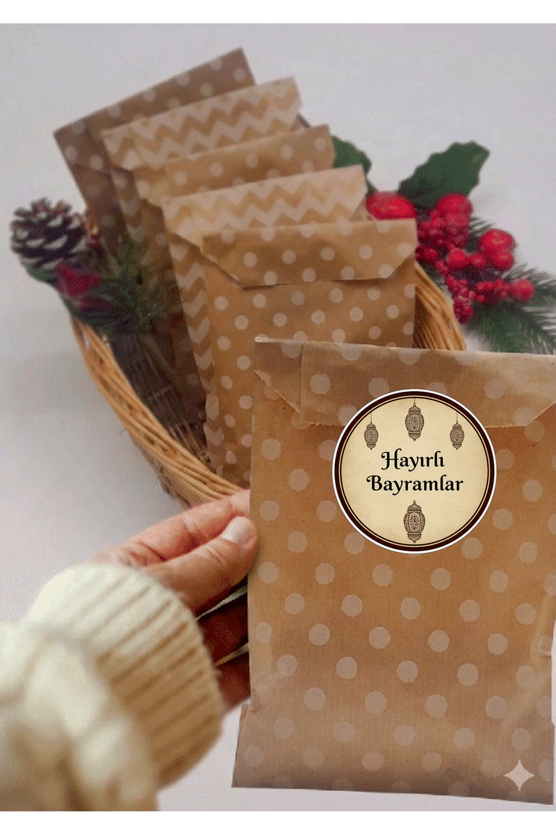Hayırlı Bayramlar yazılı, Paketleme Kutularına Özel Tasarım Etiketler 4 cm Çapında 15 Adet Etiket