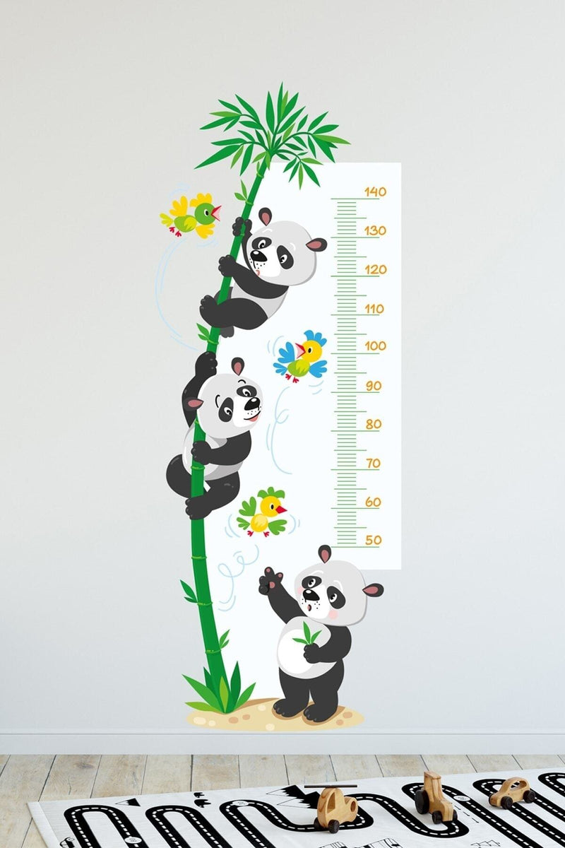 Şaşkın Pandalar Temalı Boy Ölçer Duvar Sticker
