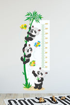 Şaşkın Pandalar Temalı Boy Ölçer Duvar Sticker