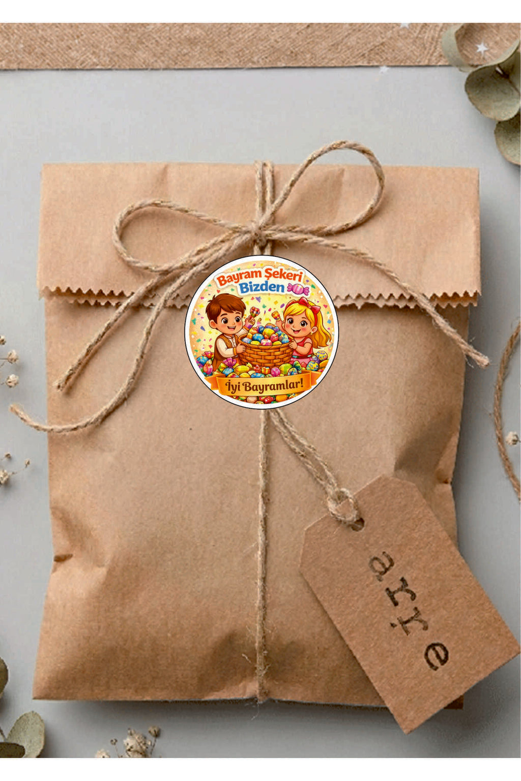 İyi Bayramlar yazılı, Paketleme Kutularına Özel Tasarım Etiketler 4 cm Çapında 15 Adet Etiket