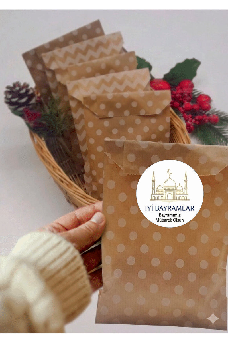 İyi Bayramlar yazılı, Paketleme Kutularına Özel Tasarım Etiketler 4 cm Çapında 15 Adet Etiket