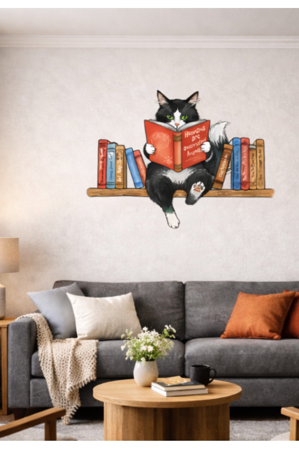 Rafta Kitap Okuyan Kara Kedi Dekoratif Duvar Sticker