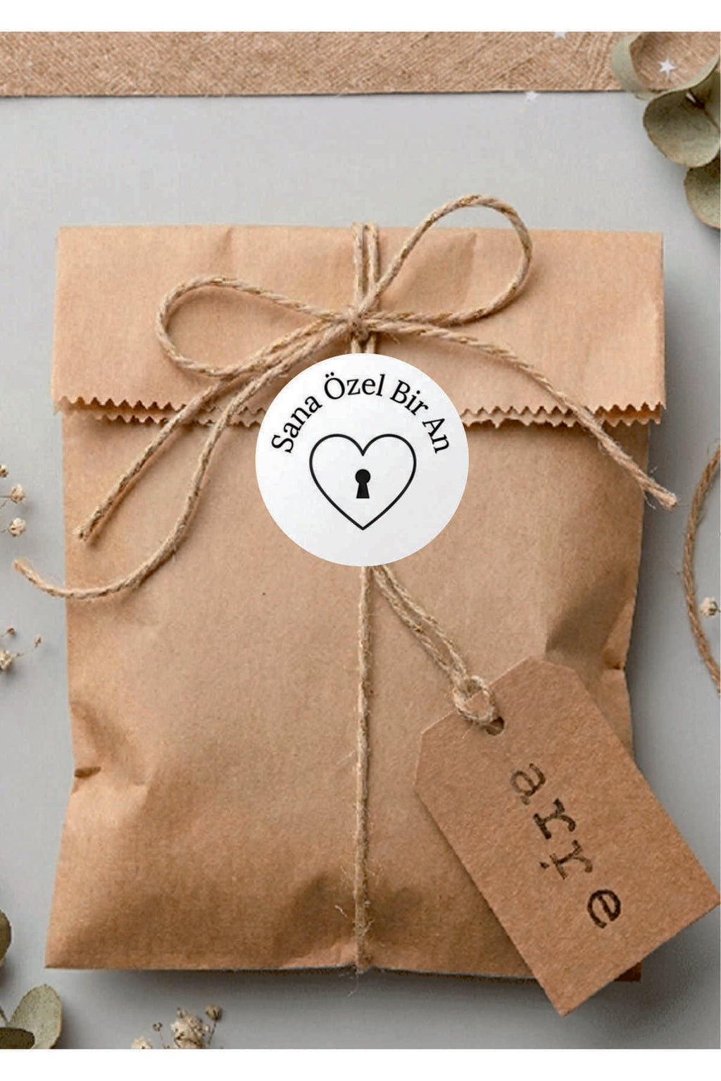 Paketleme Kutularına Özel Tasarım Etiketler 4 cm Çapında 15 Adet