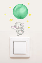 - Priz - Yeşil Balonlu Fil Dekoratif Priz Sticker - Sim733