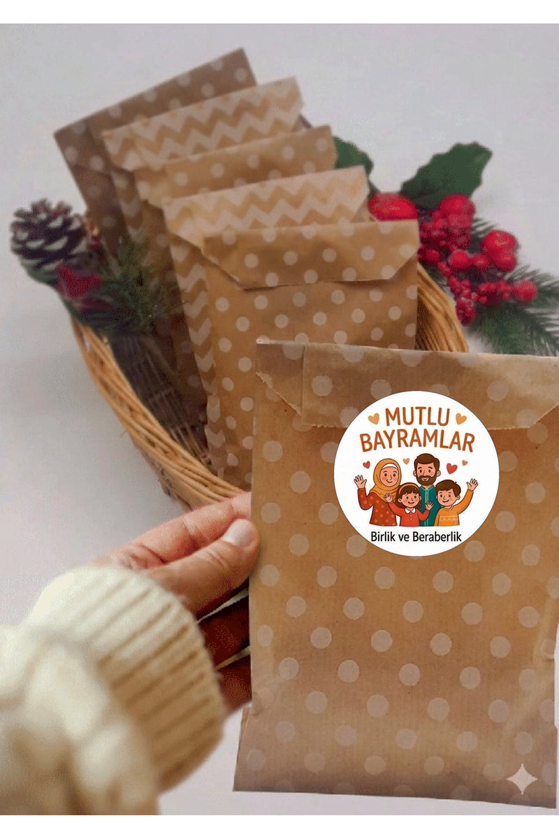 Mutlu Bayramlar yazılı, Paketleme Kutularına Özel Tasarım Etiketler 4 cm Çapında 15 Adet Etiket