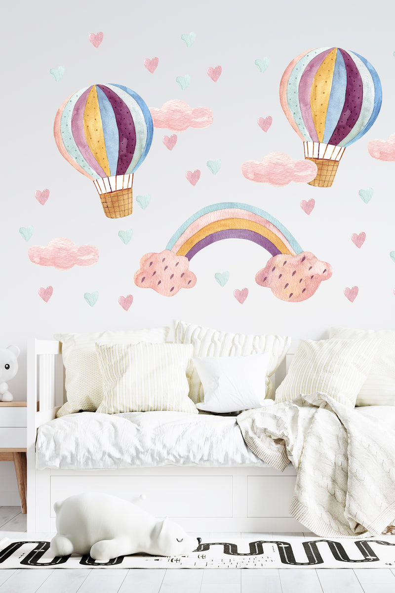 Renkli Gökkuşağı ve Uçan Balonlar Dekoratif Çocuk Odası Duvar Sticker Seti