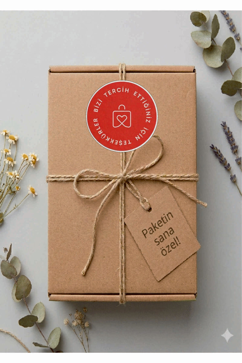 Paketlemeye özel 30 adet sticker, (farklı trend modeller ile mağazamızda kampanyalı olarak satışta)