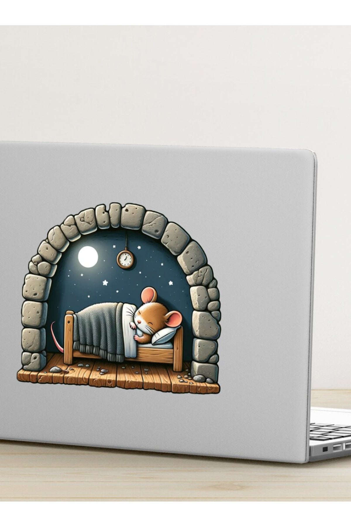 Ayışığında Uyuyan Sevimli Fare Koridor Cam Priz Ev Dekorasyon Sticker