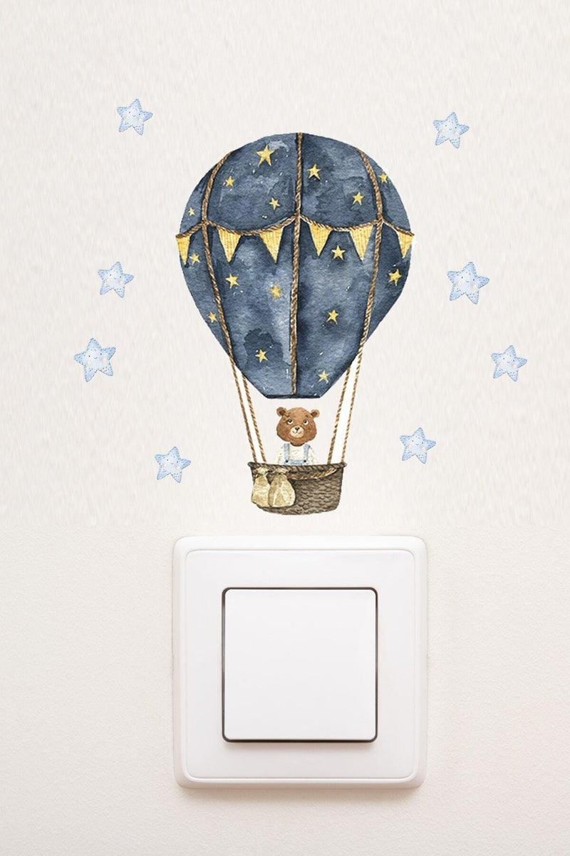 Priz- Ayıcıklı Uçan Balon Ve Yıldızlar Dekoratif Priz Sticker - Sim719