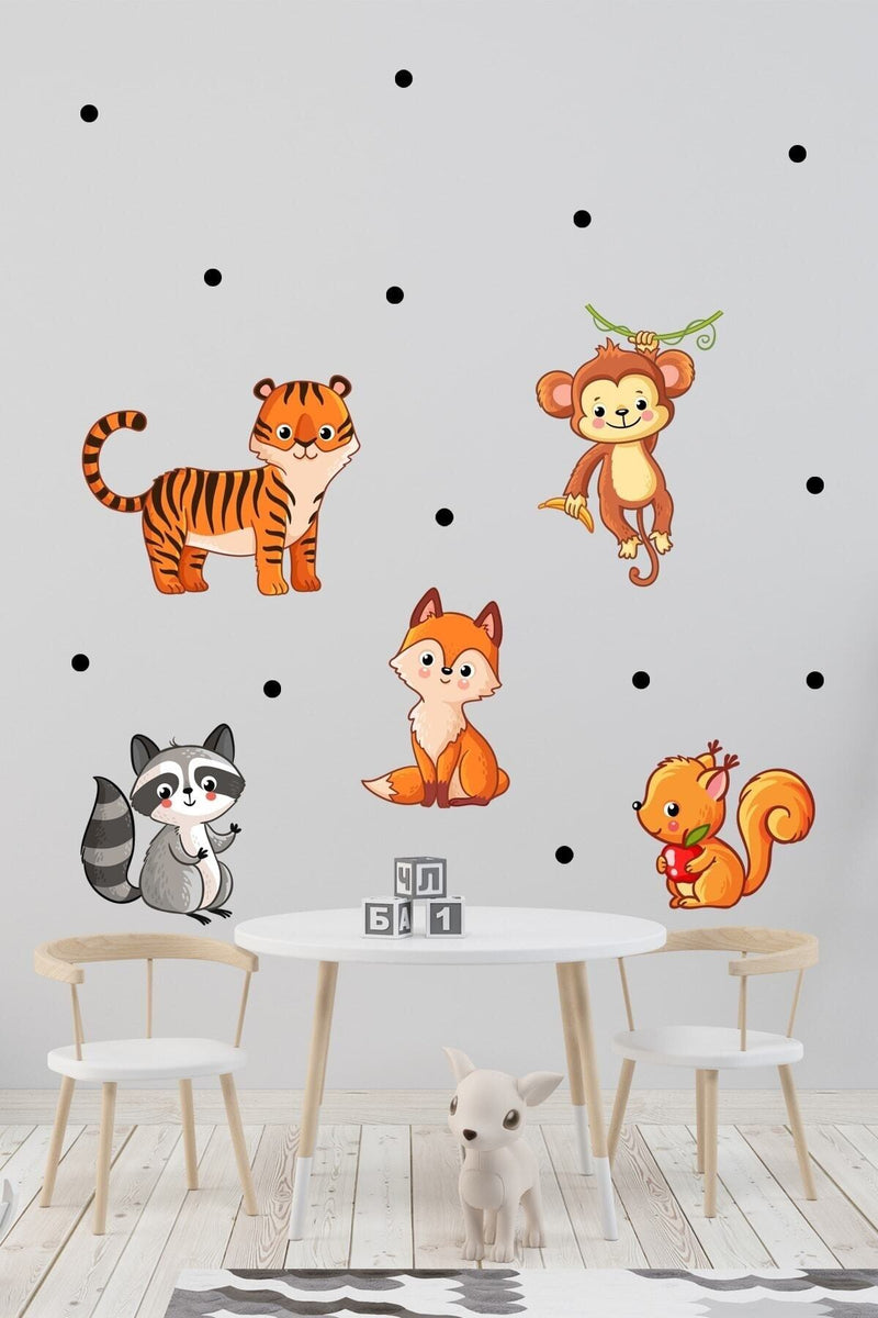 Sevimli Orman Hayvanları Tema Duvar Sticker Seti