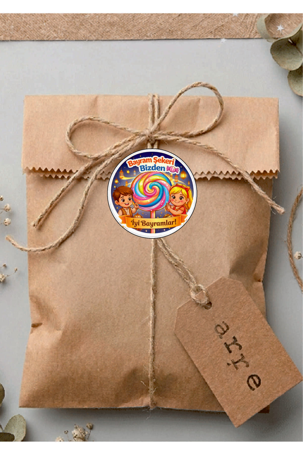 İyi Bayramlar yazılı, Paketleme Kutularına Özel Tasarım Etiketler 4 cm Çapında 15 Adet Etiket