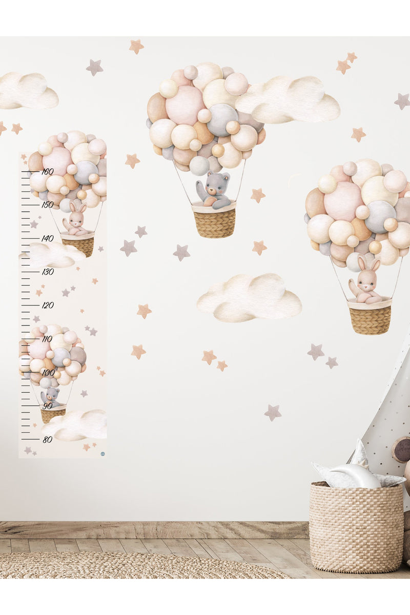 Boy Ölçerli Pastel Havabalonunda Sevimli Hayvanlar Çocuk Odası Duvar Sticker Seti