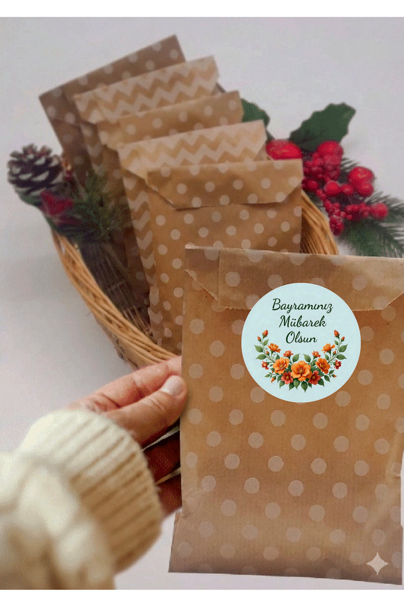 Bayramınız Mübarek Olsun yazılı, Paketleme Kutularına Özel Etiketler 4 cm Çapında 15 Adet Etiket