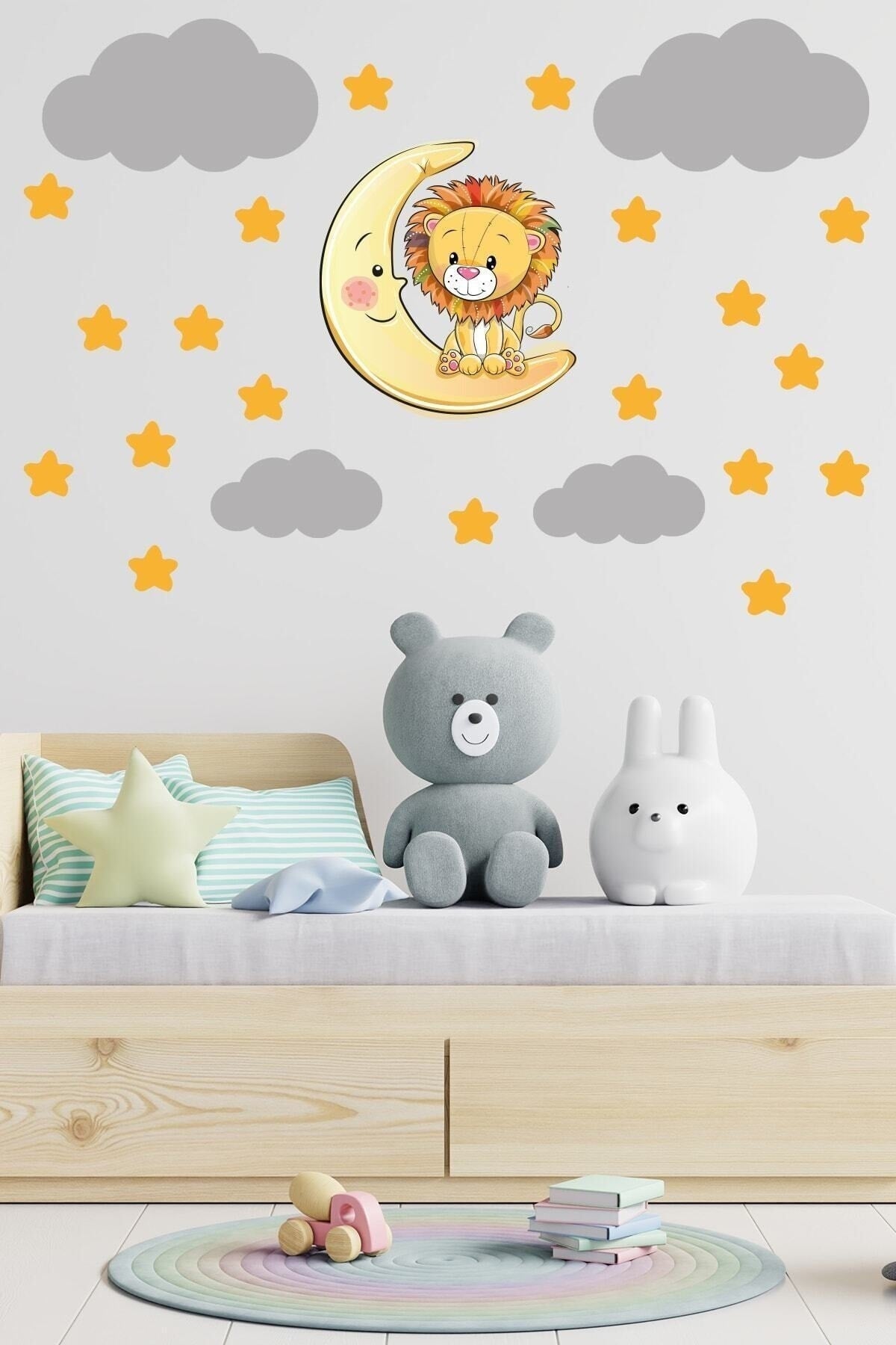 Sevimli Aslan Sarı Yıldızlar Ve Gri Bulutlar Dekoratif Bebek Çocuk Odası Duvar Sticker