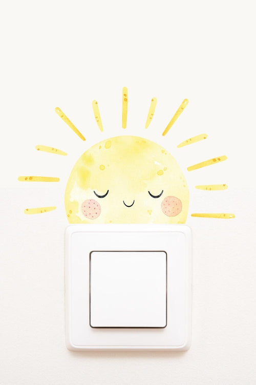 - Priz - Uykucu Güneş Dekoratif Priz Sticker - Sim765