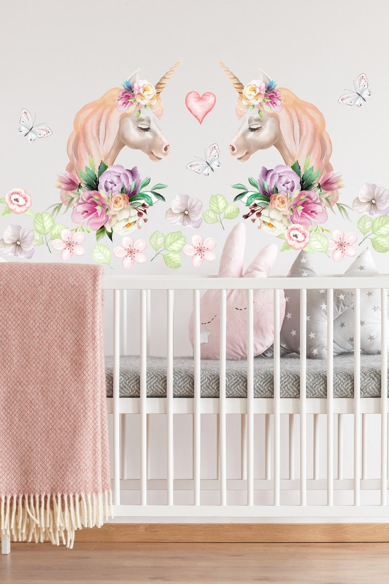 Ikiz Unicorn Suluboya Çiçekler Kız Bebek Çocuk Odası Duvar Sticker Seti