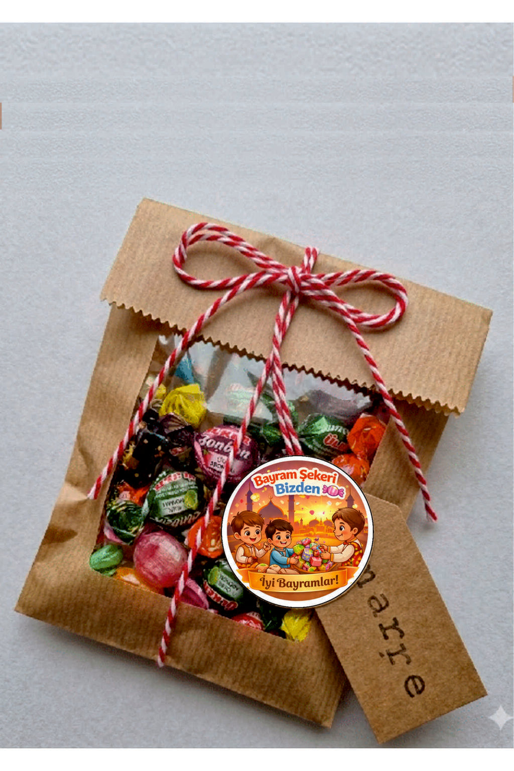 İyi Bayramlar yazılı, Paketleme Kutularına Özel Tasarım Etiketler 4 cm Çapında 15 Adet Etiket