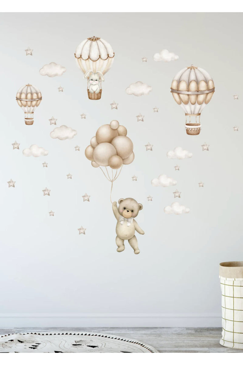 Soft Kahverengi Bej Tonlarda Uçan Balon Macerası Çocuk Odası Duvar Sticker Seti