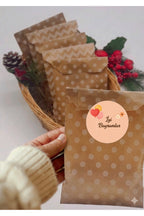 İyi Bayramlar yazılı, Paketleme Kutularına Özel Tasarım Etiketler 4 cm Çapında 15 Adet Etiket