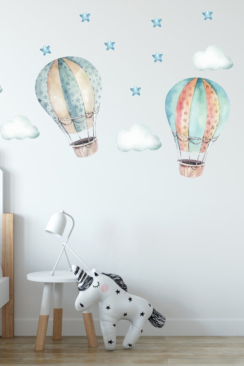 Uçan Hava Balonları Duvar Sticker Seti