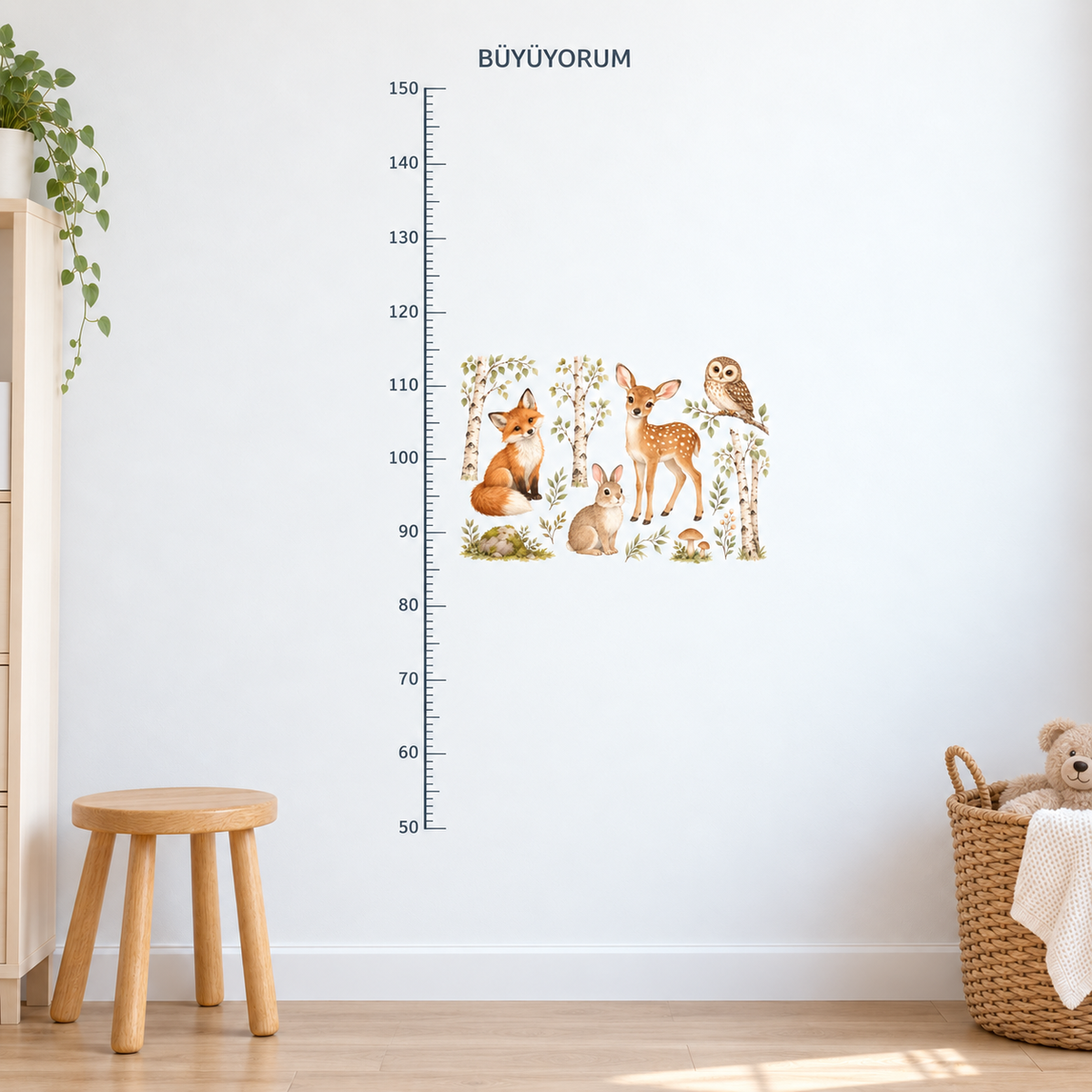 Orman Dostları Anaokulu Boy Ölçer Sticker – ST-HC-1004 duvar üzerinde temsili uygulama mockup